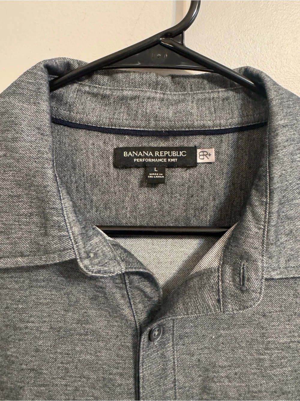 Banana Republic Men’s L Gray Performance Knit Long Sleeve Button Down Shirt